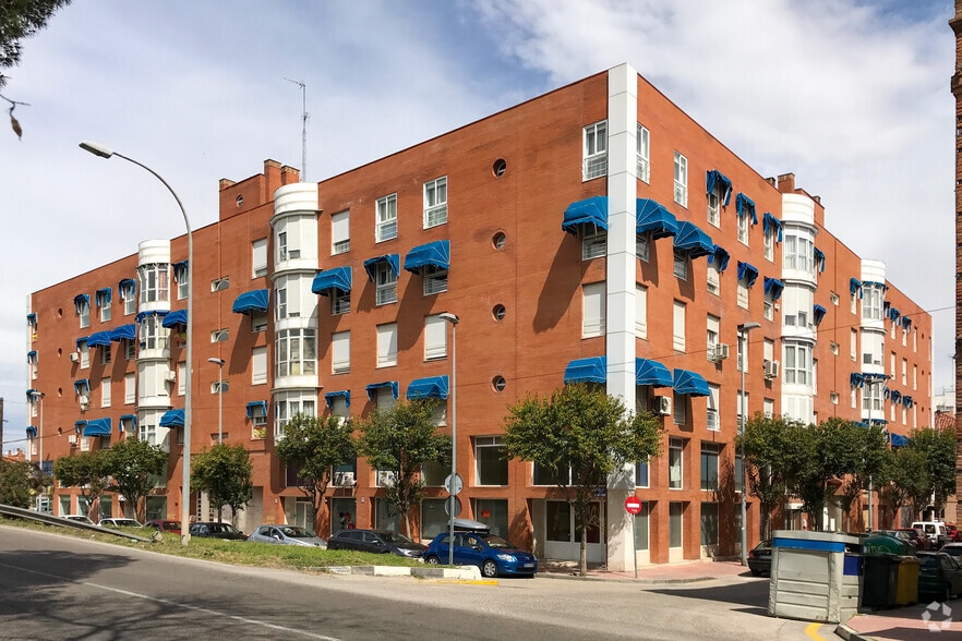 Build-to-Rent in Alcalá de Henares, Madrid for sale - Primary Photo - Image 1 of 2