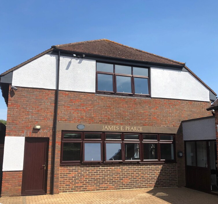 The Green, Billingshurst for sale Primary Photo- Image 1 of 1