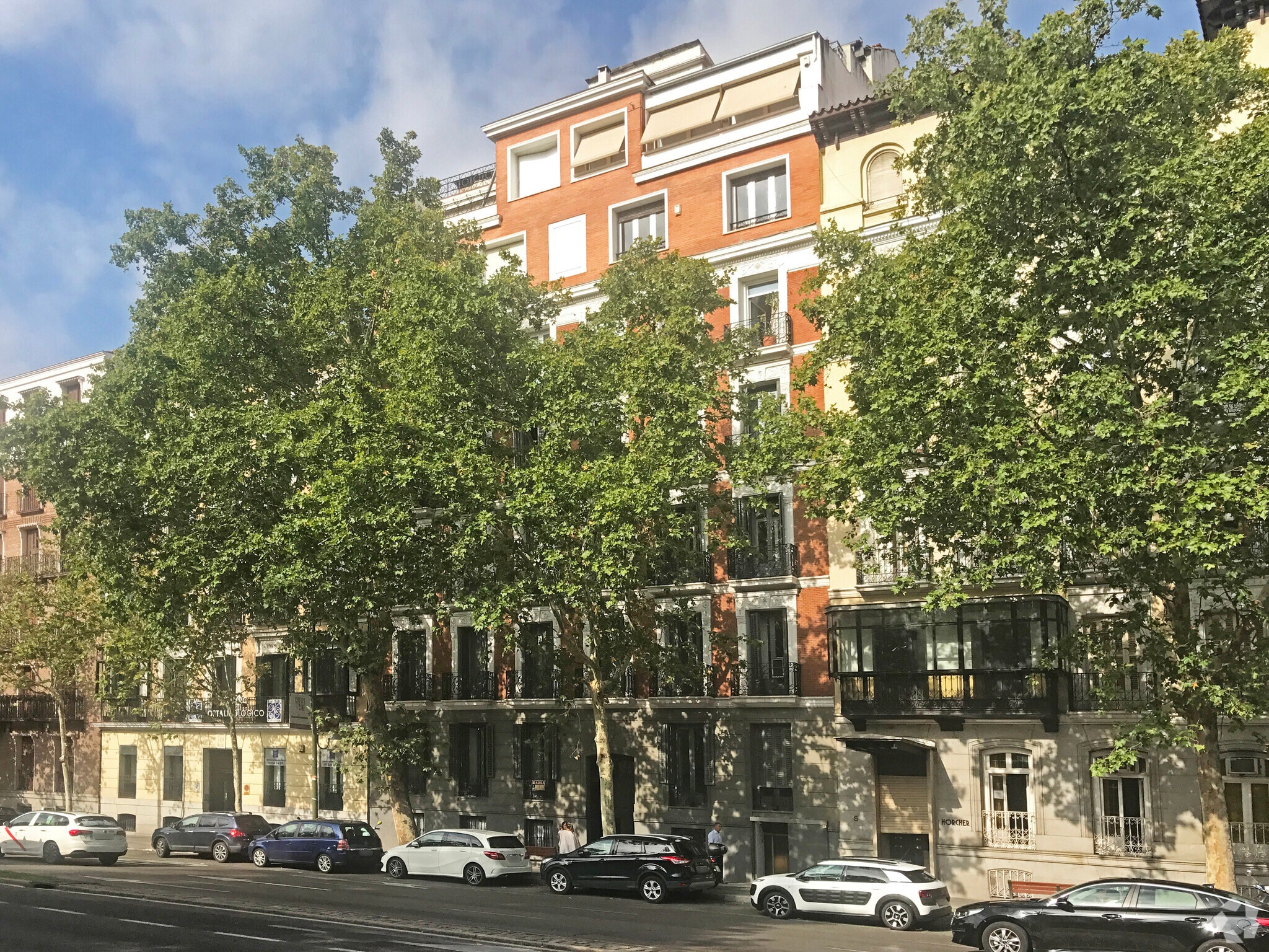 Calle de Alfonso XII, 8, Madrid, Madrid to rent Primary Photo- Image 1 of 3