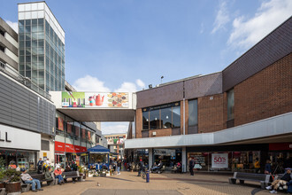 Eden Walk, Kingston Upon Thames for rent Building Photo- Image 1 of 6