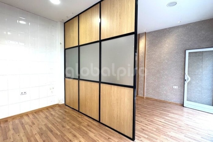 Madrid, MAD 28032 - Unit 1 -  - Interior Photo - Image 1 of 1