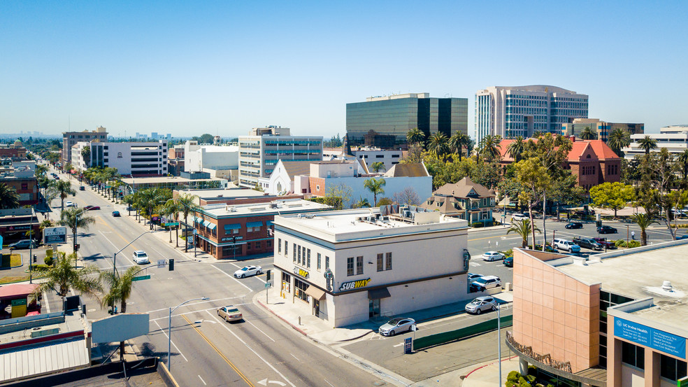 700 N Main St, Santa Ana, CA for rent - Building Photo - Image 3 of 4