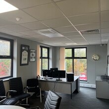 Wing 2 Skyline Ct, Burton On Trent to rent Interior Photo- Image 2 of 4