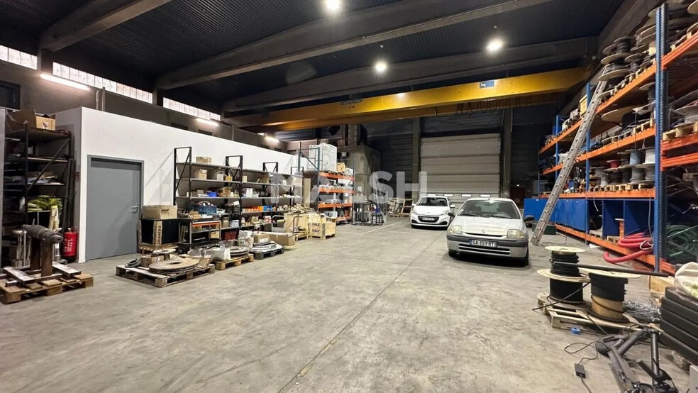 Office in Chassieu to rent - Interior Photo - Image 3 of 12