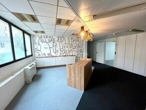 Office in Nogent-sur-Marne to rent Interior Photo- Image 2 of 9