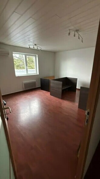 Office in Carquefou to rent - Building Photo - Image 3 of 9