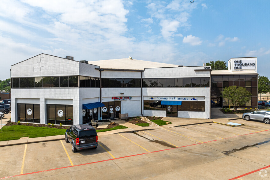 1001 Cross Timbers Rd, Flower Mound, TX for rent - Building Photo - Image 3 of 20