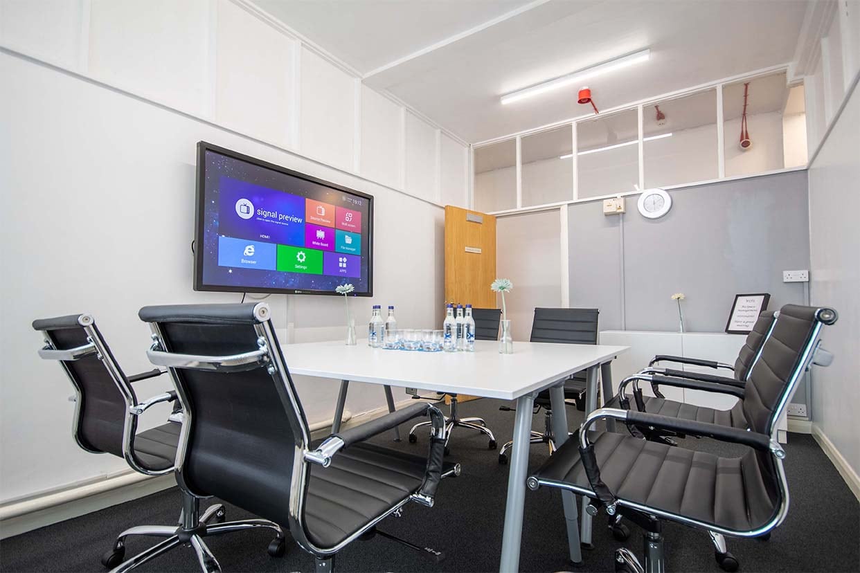 Courtwick Lane, Littlehampton to rent Interior Photo- Image 1 of 7