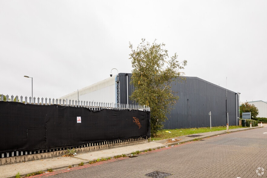 Kendal Ave, London for sale - Building Photo - Image 1 of 1