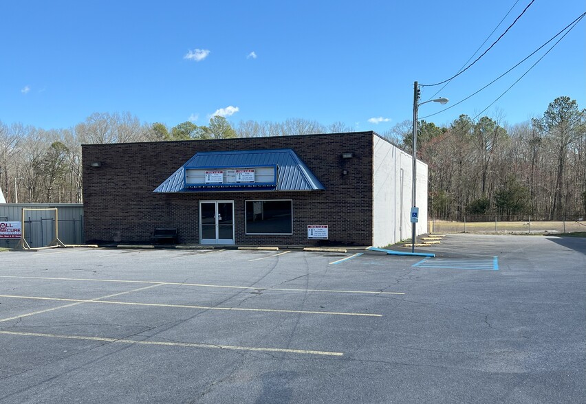 3305 S Broad St, Scottsboro, AL for sale - Building Photo - Image 2 of 5