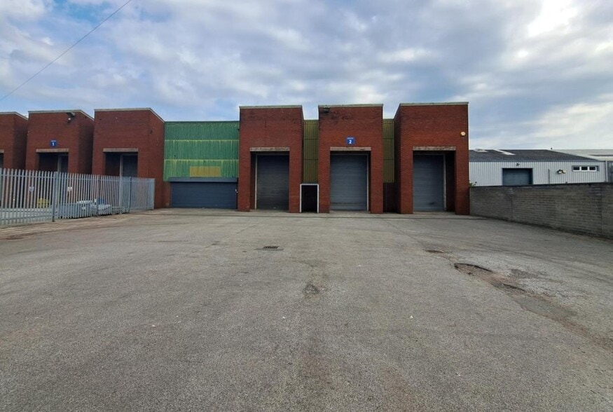 Elswick Rd, Stoke On Trent to rent - Building Photo - Image 3 of 9