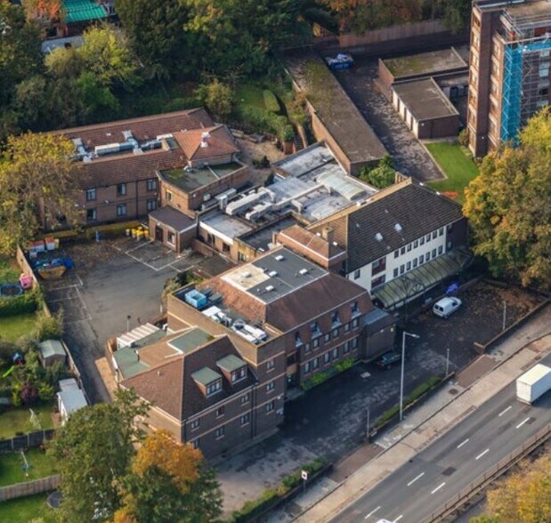 160-170 Great North Way, London for sale - Primary Photo - Image 1 of 1