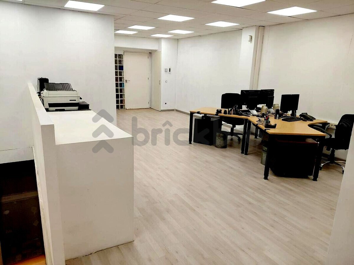 Esplugues de Llobregat, BAR 08950 - Unit - -  - Interior Photo - Image 1 of 30