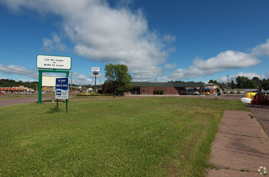 714 Highway 33, Cloquet, MN for sale - Primary Photo - Image 1 of 1