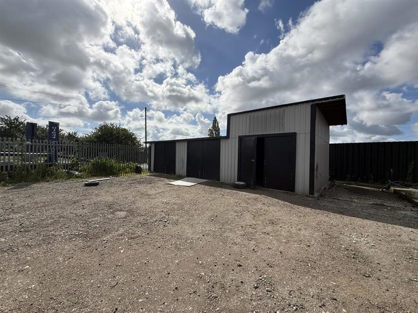 1 Ratcliffe Hwy, High Halstow to rent Building Photo- Image 1 of 13
