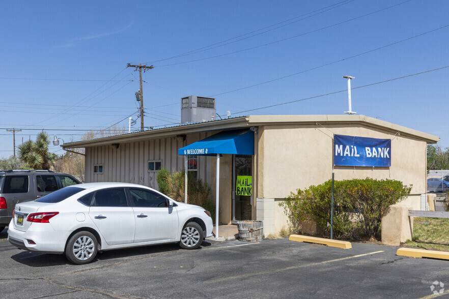 1933 San Mateo Blvd NE, Albuquerque, NM for sale - Primary Photo - Image 1 of 1