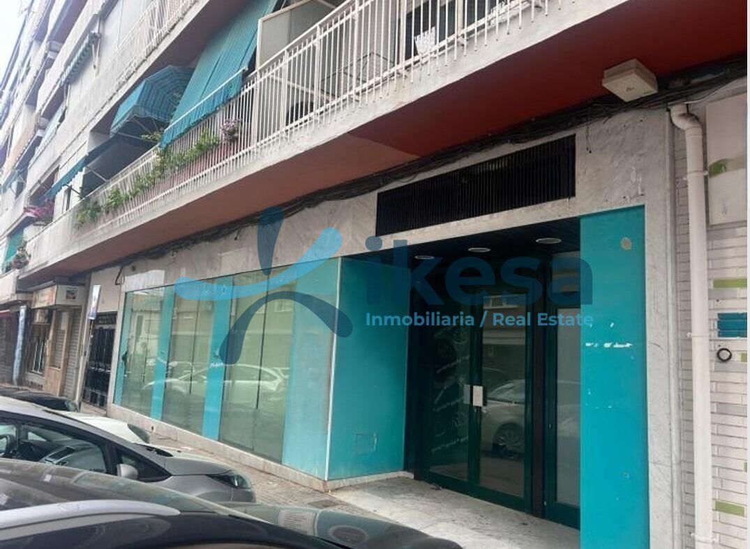 Retail in Úbeda, Jaén for sale Building Photo- Image 1 of 3