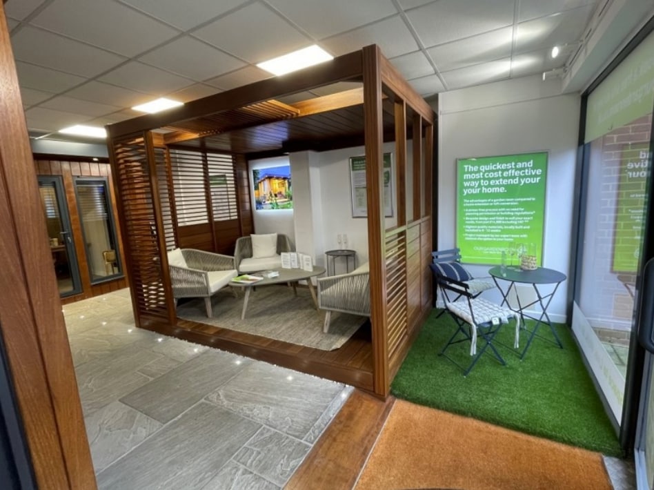 221 High St, Berkhamsted to rent Interior Photo- Image 1 of 2