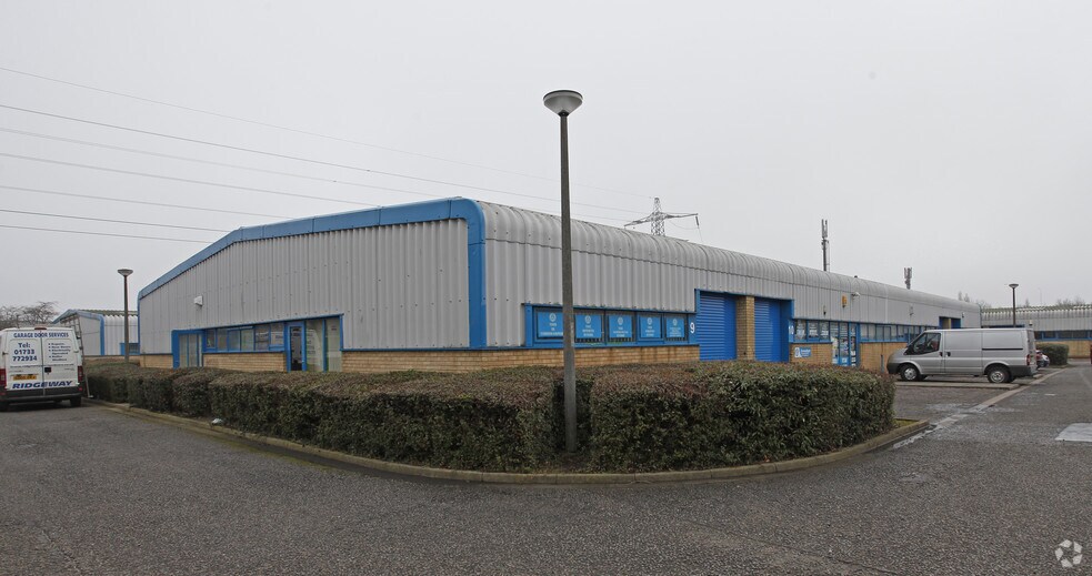 Wulfric Sq, Peterborough for sale - Primary Photo - Image 1 of 1