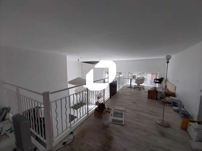 Retail in Bordeaux for sale - Interior Photo - Image 3 of 7