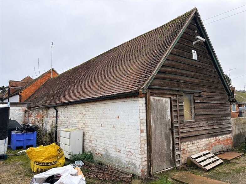Industrial in The Hatchery, Beale Park, Church Lane, Goring to rent - Primary Photo - Image 1 of 2