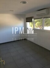 Office in Aix-en-Provence to rent Interior Photo- Image 2 of 3