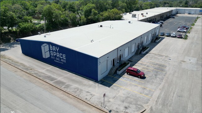 More details for 2402-2404 Blue Smoke Ct, Fort Worth, TX - Industrial to Rent