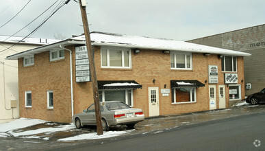 60 Malts Ln, Irwin, PA for sale Primary Photo- Image 1 of 1