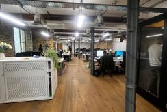 12 Flitcroft St, London to rent Interior Photo- Image 1 of 5