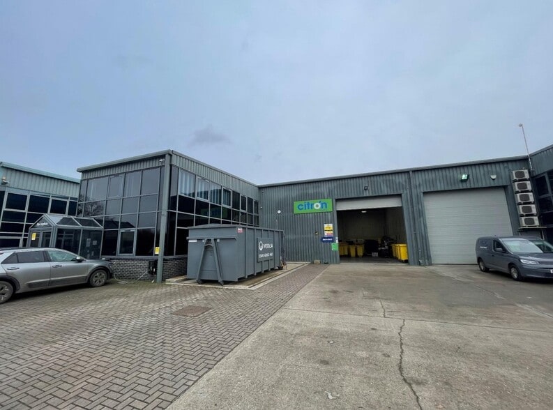3 Stirling Way, Ely to rent - Building Photo - Image 1 of 2