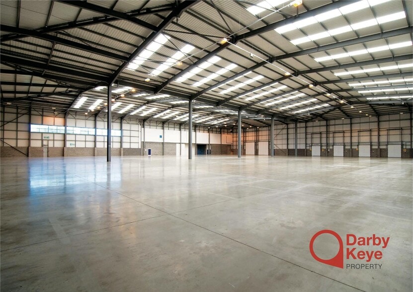 48 Heatland Pky, Birmingham to rent - Building Photo - Image 2 of 9