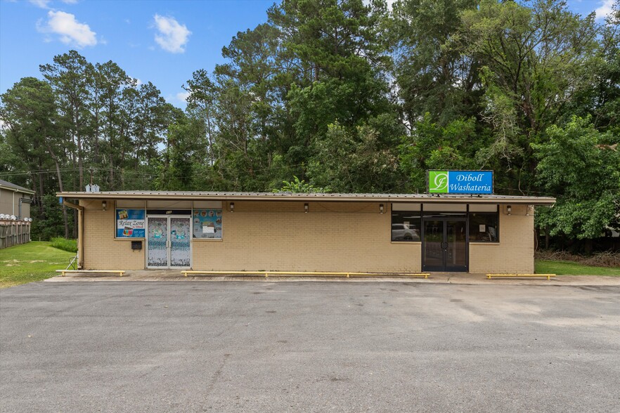 904 N Temple Dr, Diboll, TX for sale - Primary Photo - Image 1 of 23