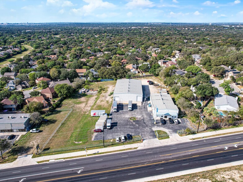 15279 Bulverde Rd, San Antonio, TX for rent - Building Photo - Image 3 of 9