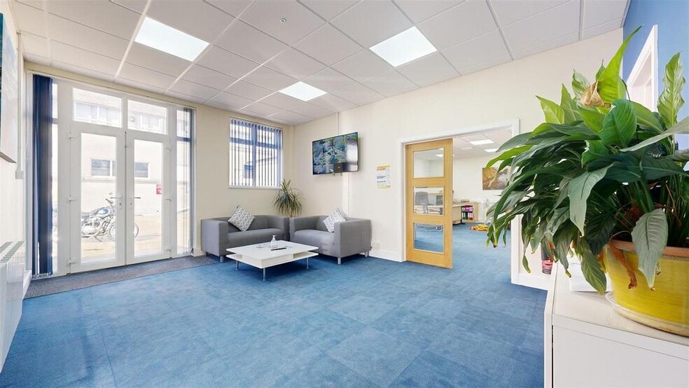 South Way, Portland for sale - Building Photo - Image 3 of 11