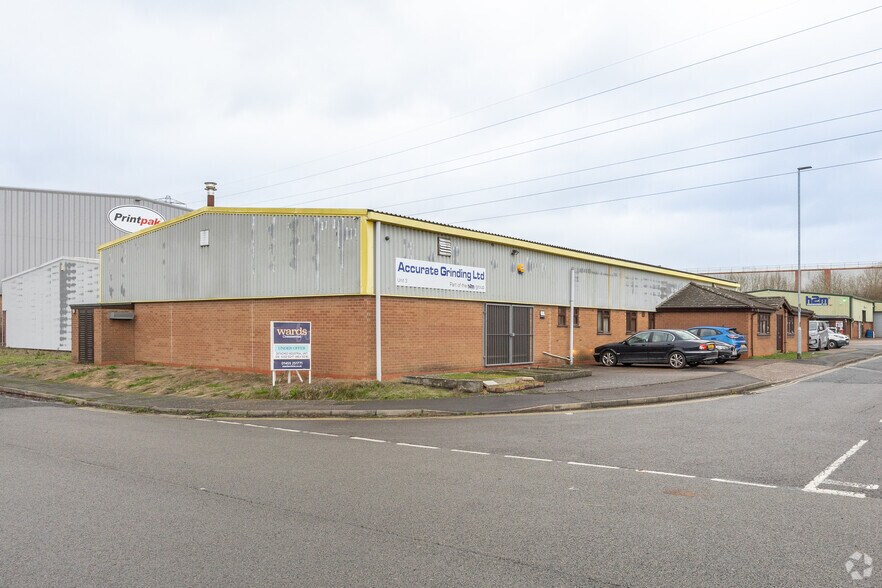 3 Jacknell Rd, Hinckley for sale - Primary Photo - Image 1 of 1