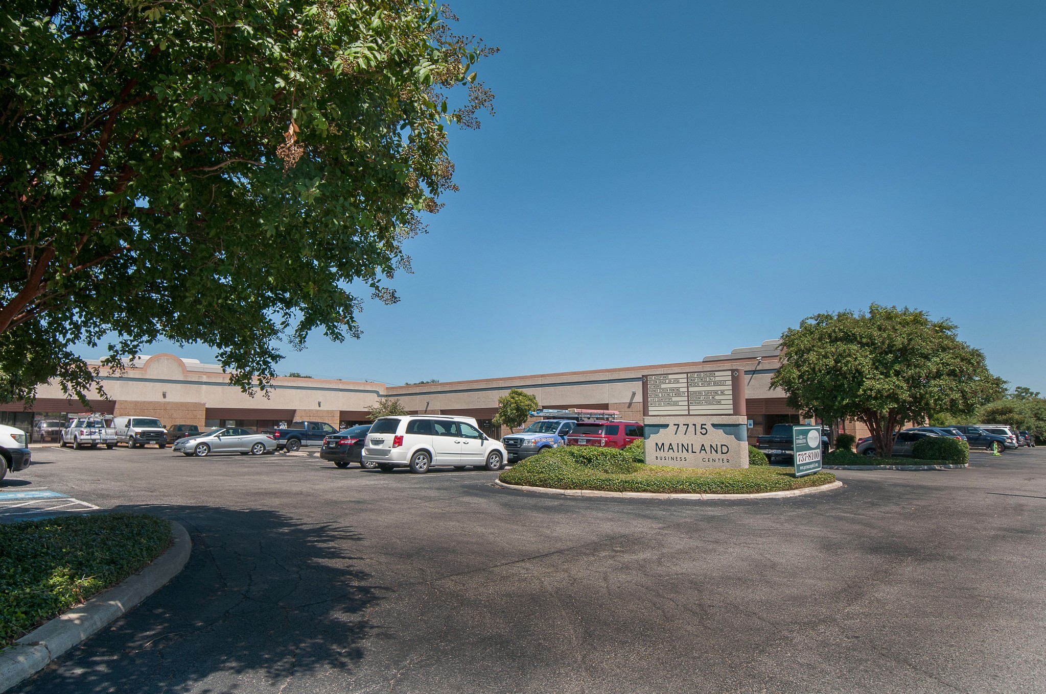 7715 Mainland Dr, San Antonio, TX for rent Building Photo- Image 1 of 4