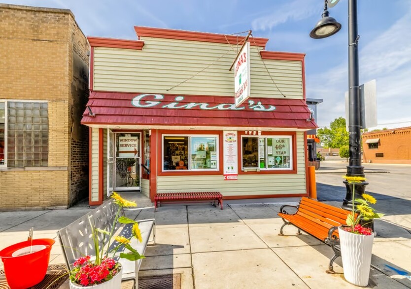 6737 Roosevelt Rd, Oak Park, IL for sale - Building Photo - Image 1 of 1