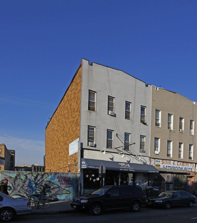 More details for 983 Flushing Ave, Brooklyn, NY - Retail to Rent