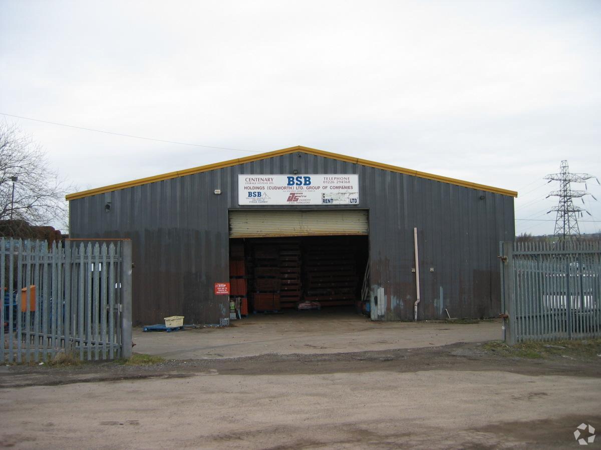 Whaley Rd, Barnsley to rent Primary Photo- Image 1 of 2