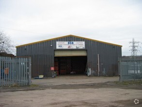 Whaley Rd, Barnsley for rent Primary Photo- Image 1 of 2