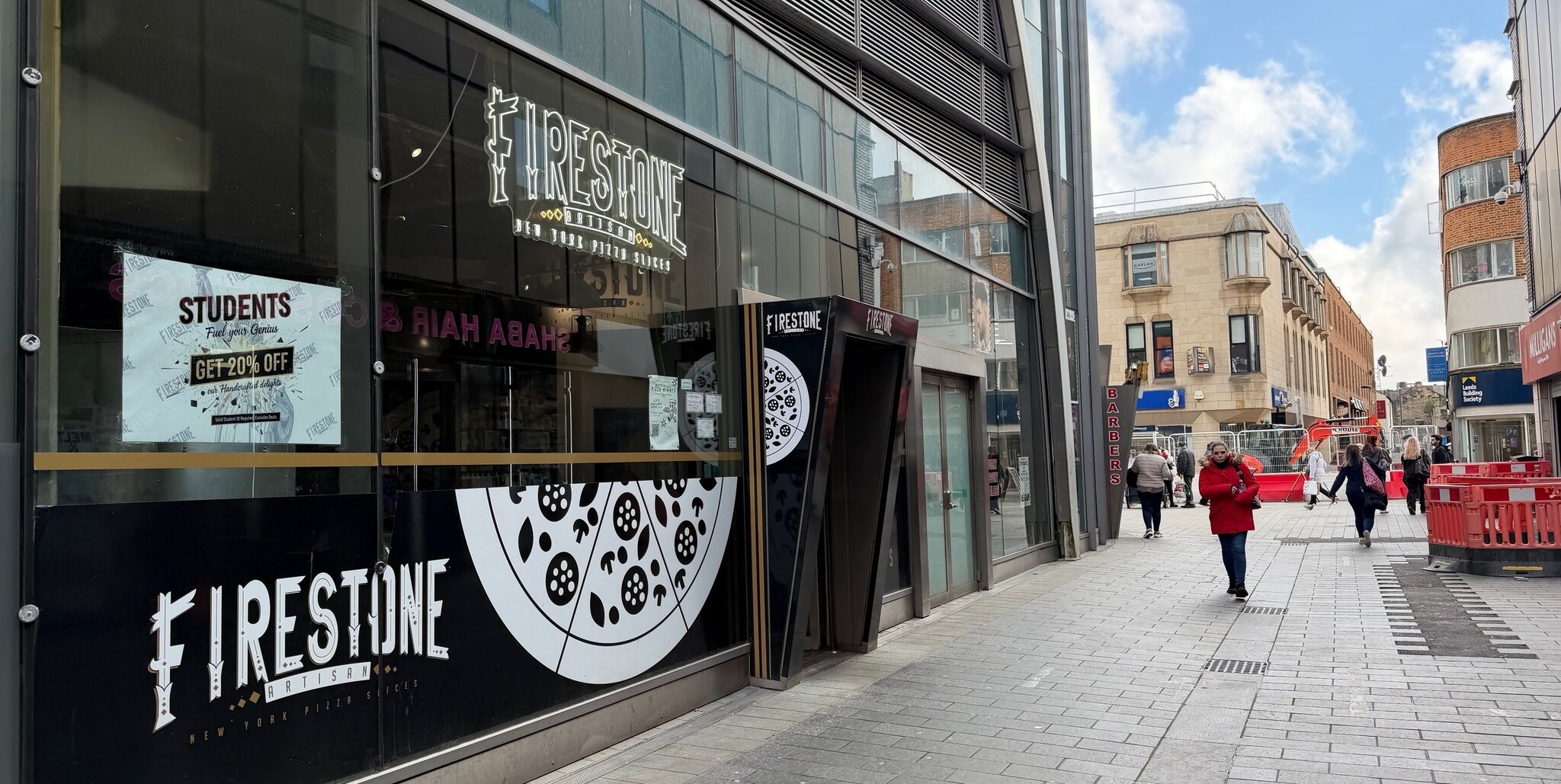 Haymarket, Newcastle Upon Tyne to rent Building Photo- Image 1 of 2