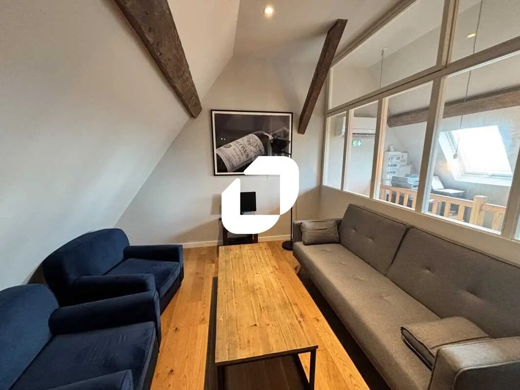 Office in Bordeaux to rent Interior Photo- Image 1 of 7