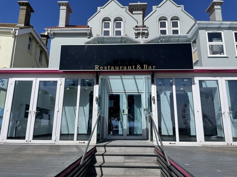 2 Marine Parade W, Clacton On Sea to rent - Building Photo - Image 2 of 2