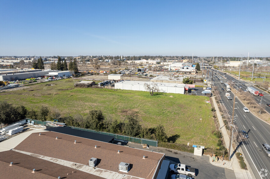 3400 Power Inn Rd, Sacramento, CA for sale - Building Photo - Image 1 of 1