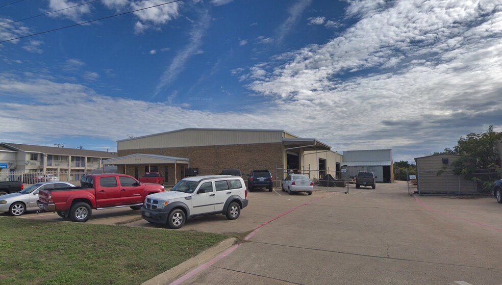 1630 N Beckley St, Lancaster, TX for sale - Building Photo - Image 2 of 8