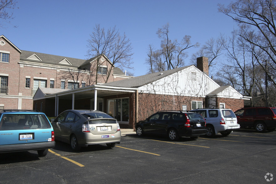 530 Winnetka Ave, Winnetka, IL for sale - Building Photo - Image 2 of 6