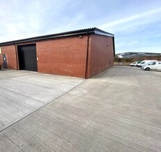 81 Canterbury St, Blackburn to rent Building Photo- Image 1 of 5