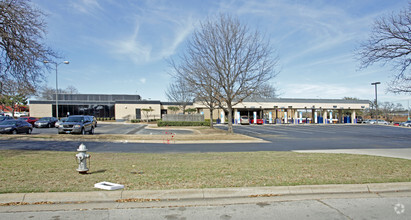 700 W Arkansas Ln, Arlington, TX for sale Building Photo- Image 1 of 1