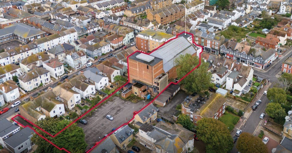 Rowlands Rd, Worthing for sale - Primary Photo - Image 1 of 1