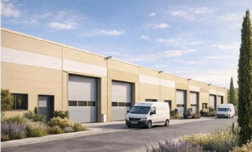 Light Industrial in Saint-Laurent-des-Arbres for sale Building Photo- Image 1 of 4